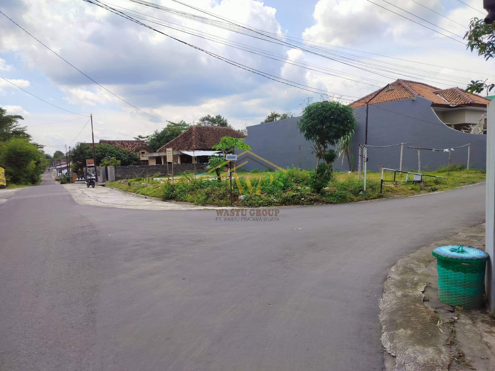 Properti terdaftar untuk dijual atau disewa - Tanah Pekarangan Strategis Dekat Maguwoharjo Ringroad Utara – Siap Bangun